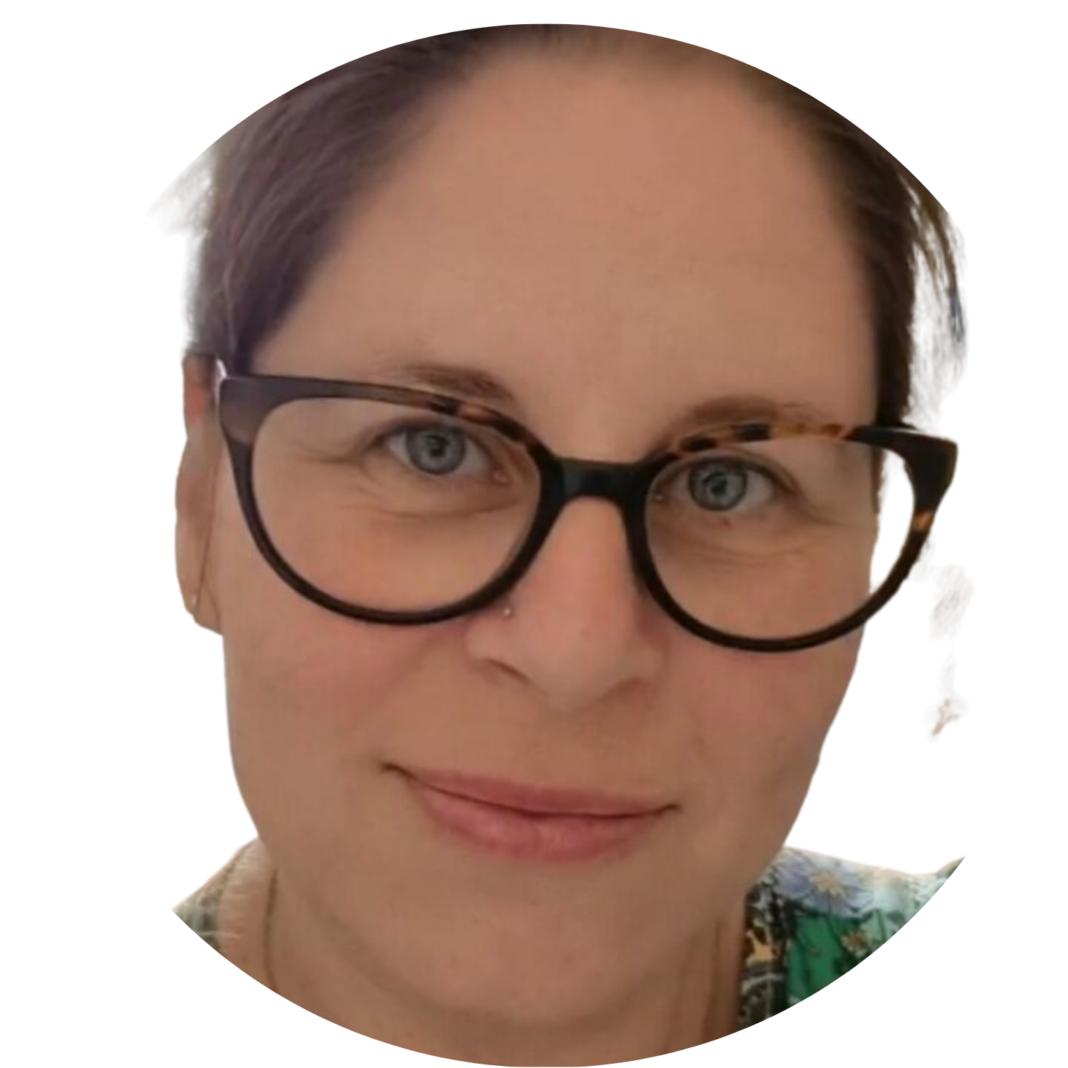Amanda Bowyer, Midwife